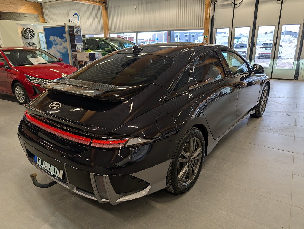 Hyundai IONIQ 6 RWD 77.4 kWh Advanced Drag/Panorama/V-hjul thumbnail