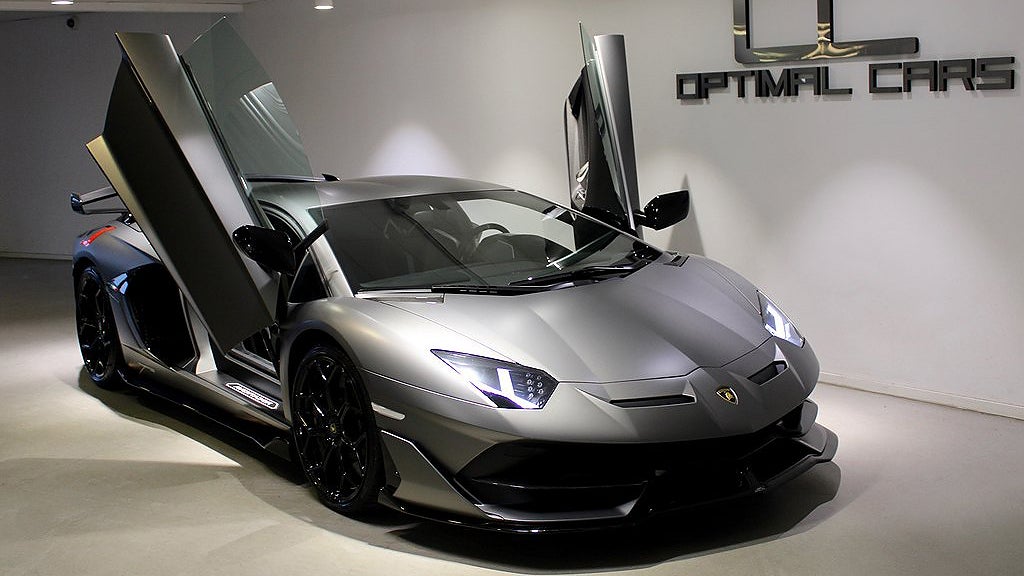 Lamborghini Aventador SVJ LP770-4 klarar av 0-100 km/h på 2,8 sekunder. 