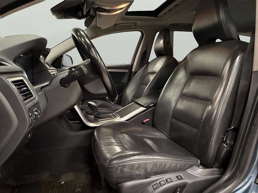 Volvo V70 D5 AWD Geartronic Summum R-Design Limited 215hk - miniatyr 11