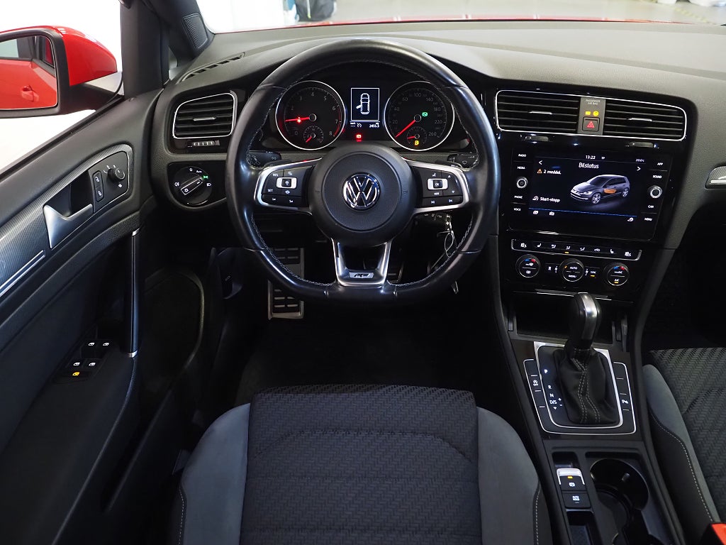 Volkswagen Golf 1.5 TSI 150hk GT R-Line Dragpkt Pluspkt P-Värm Kamera 2020