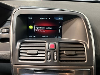 Volvo XC60 D4 AWD Business Edit Drag Dvärm MoK Psens S/V-hjul – bild 15