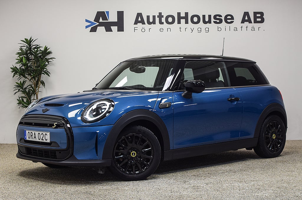 MINI Cooper SE Essential Värmepump LED P-Sensor Garanti