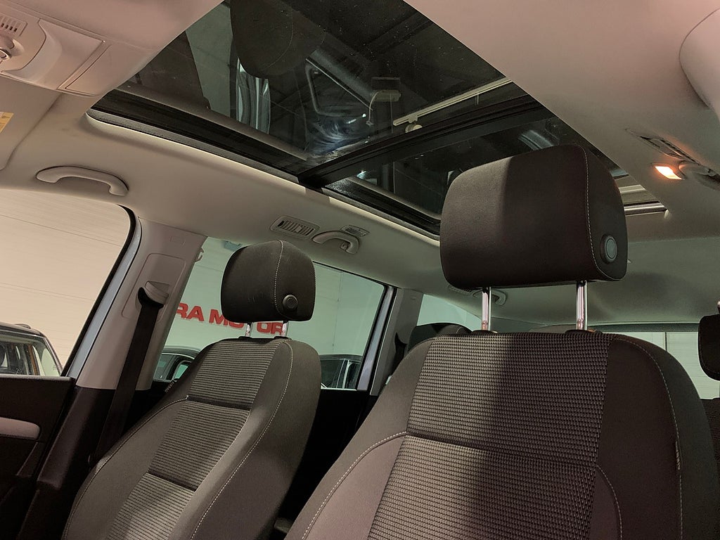 Volkswagen Sharan TDI 150hk Premium 7-sits |Drag|Kamera|Värmare| Pano