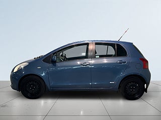 Toyota Yaris 5-dörrar 1.3 VVT-i MultiMode Motorvärmare Kamkedja SoV – bild 4