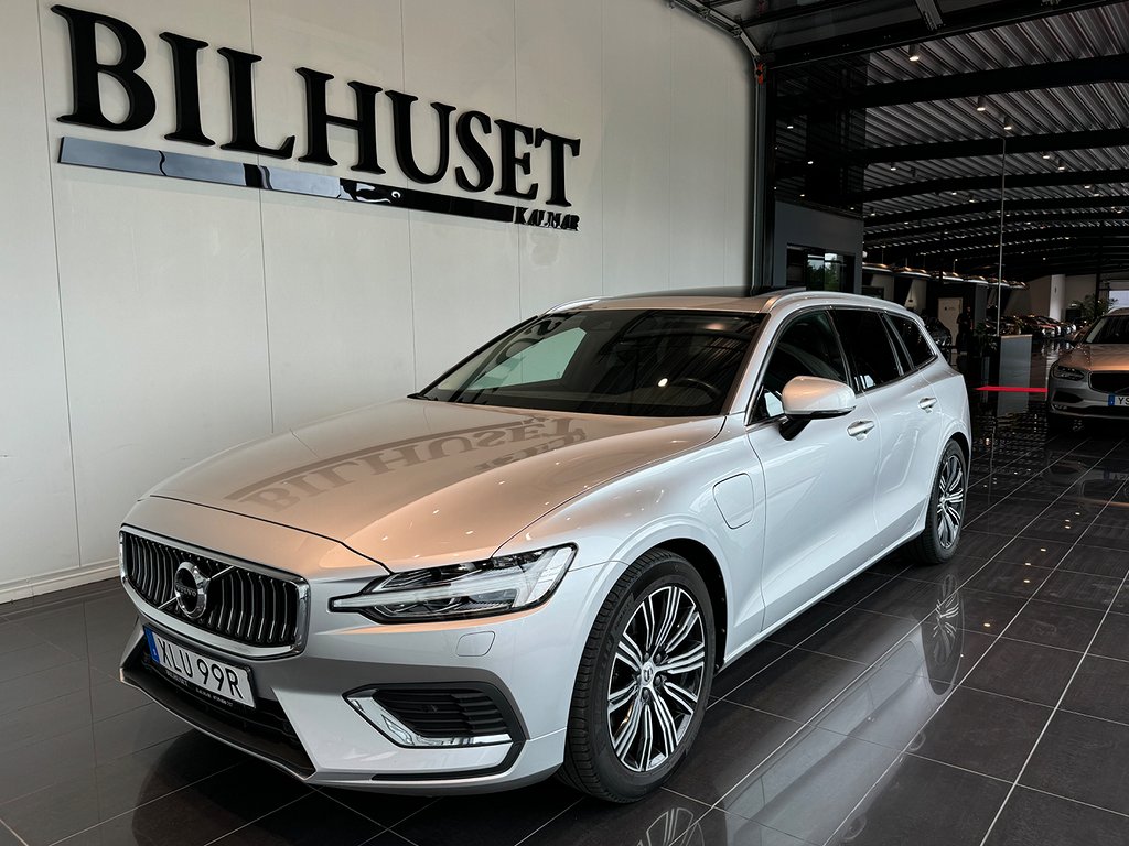 Volvo V60 T8 392hk AWD Inscription*Panorama*Dragkrok