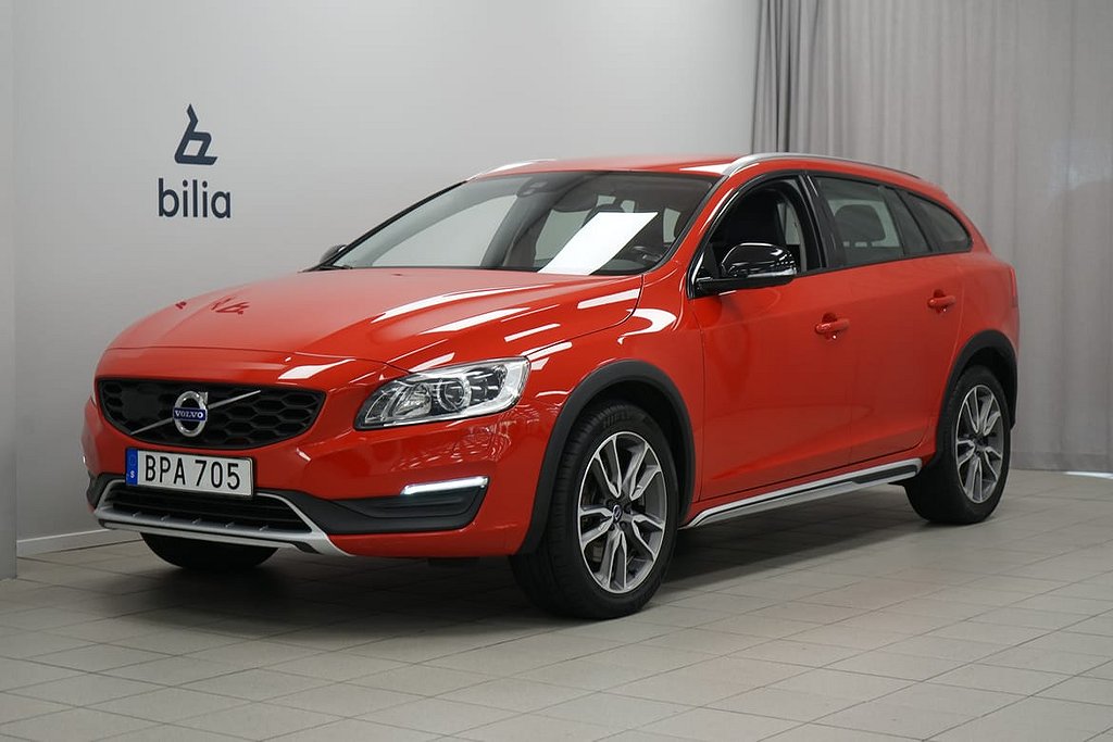 Volvo V60 Cross Country D4 AWD Bus Adv Summum | Dragkrok