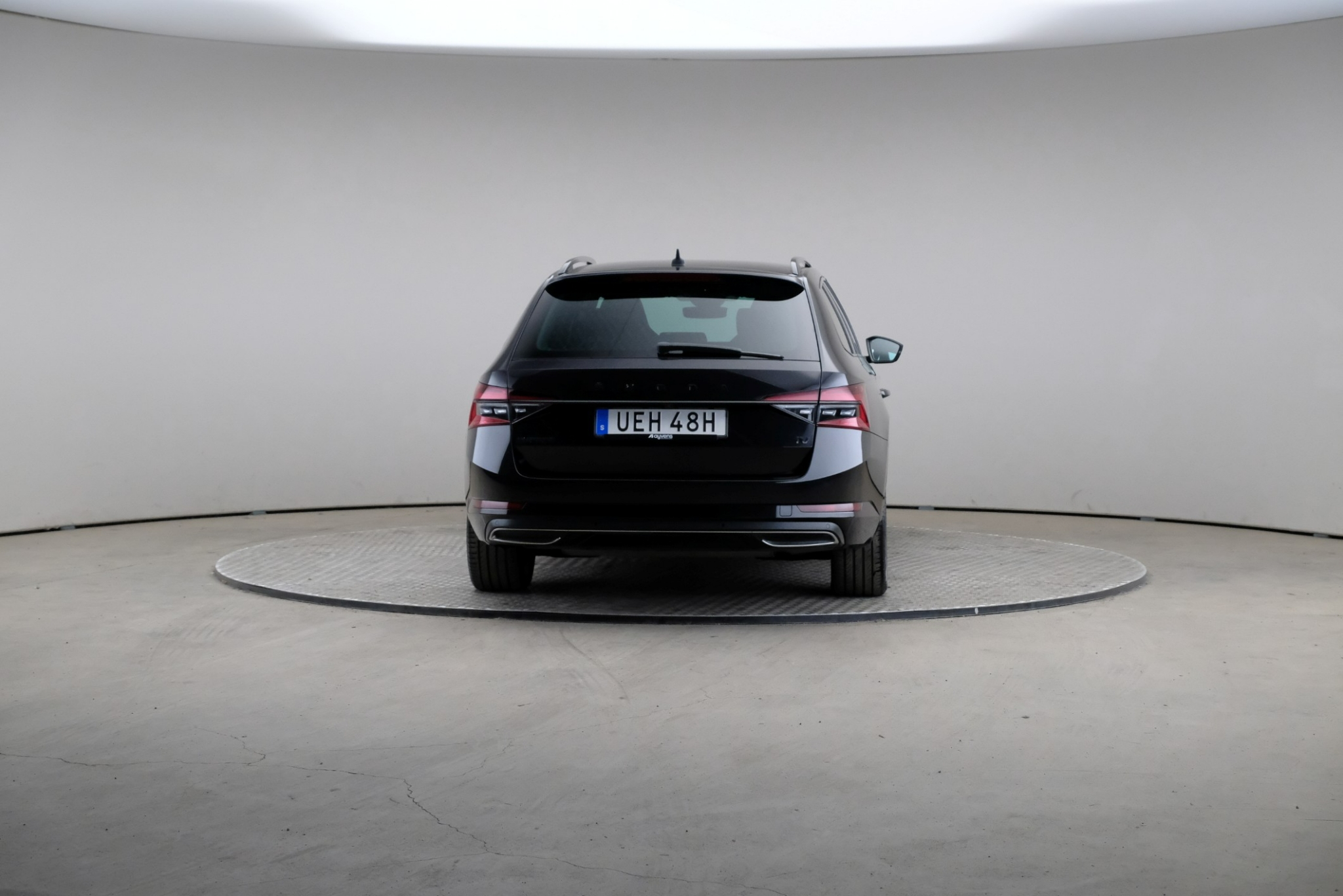 Skoda Superb 1.4 TSI iV Sportline 2022, bild 2/10