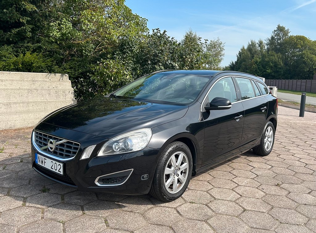 Volvo V60 T4F, Automat Momentum Euro 5