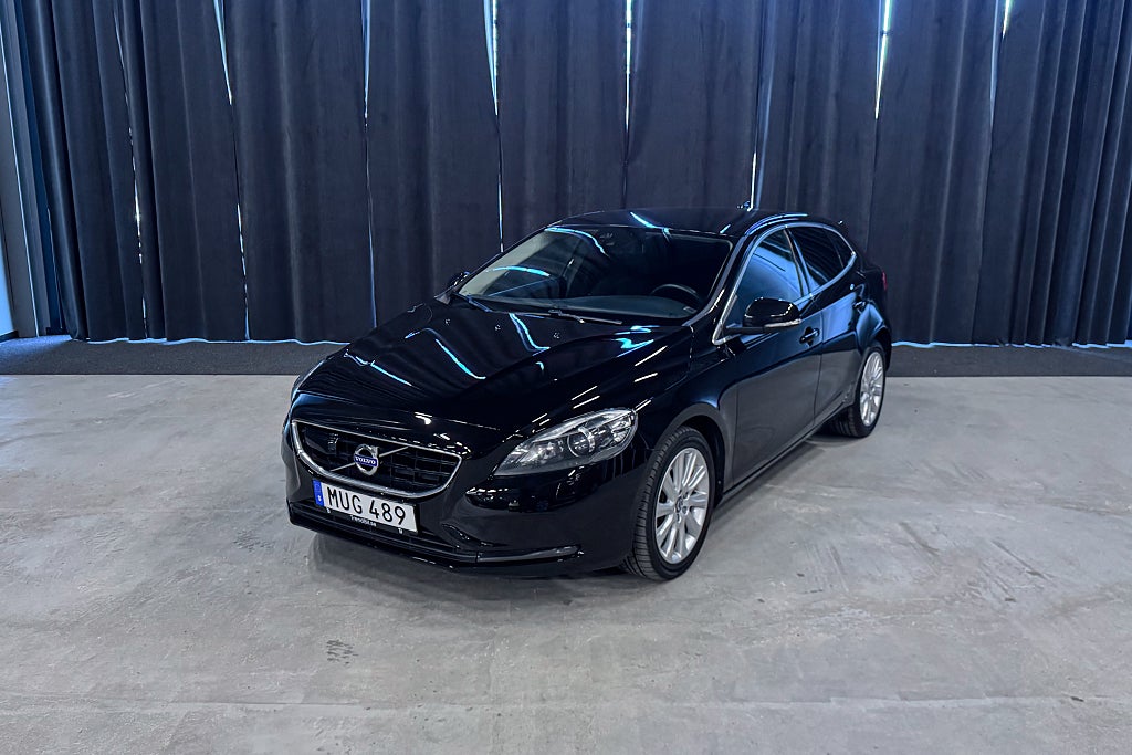 Volvo V40 D4 | 3,99% | Adaptiv farthållare | BLIS |  NAV 