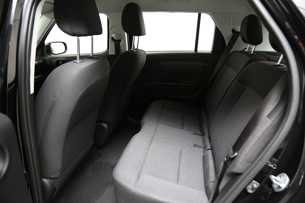 Hyundai Inster 49kWh Essential 370 km | Vinterhjul & service ingår* 2025