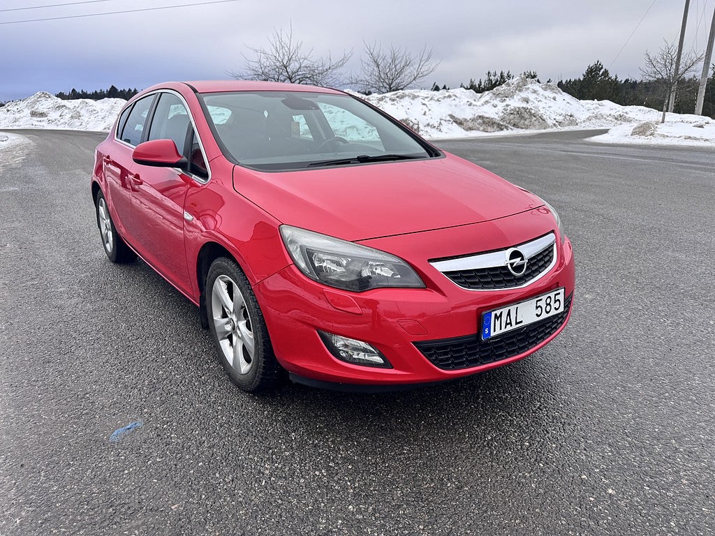 Opel Astra 1.6 Turbo Enjoy Euro 5
