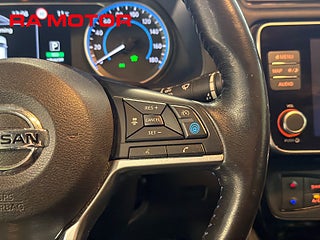 Halvkombi Nissan Leaf 15 av 22