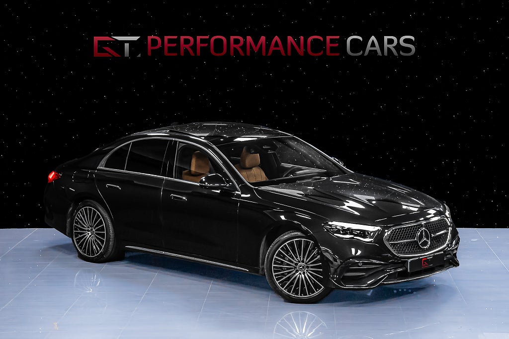 Mercedes-Benz E300 de 4MATIC AMG MOMS Pano Bur-4D 20" Drag Akustikglas Vinter