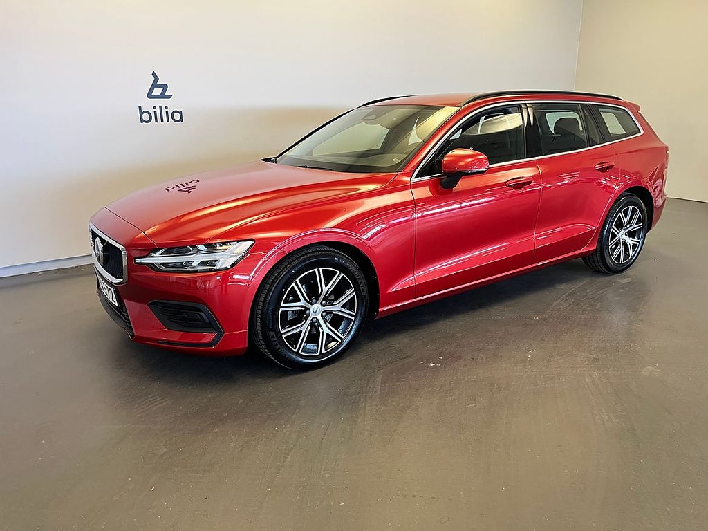 Volvo V60 B4 Bensin Core/ Bakkamera/ Navigation/