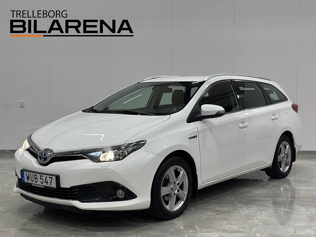 Toyota Auris Touring Sports Hybrid e-CVT, 136hk Active, 1 Brukare