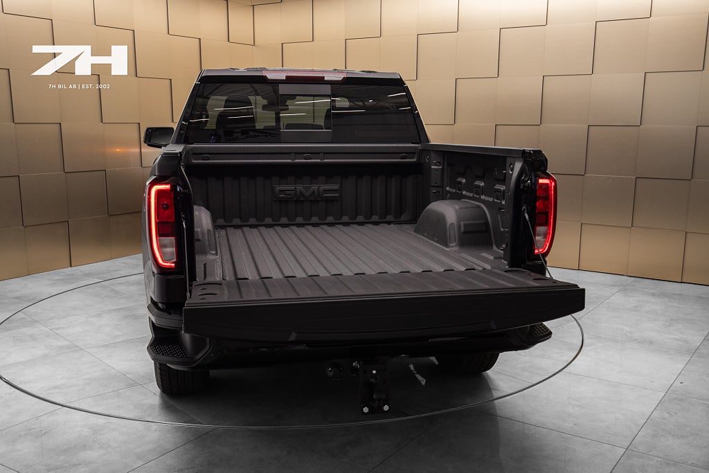 GMC Sierra 1500 Crew Cab 3L Duramax / 360° / BOSE® / Glastaklucka