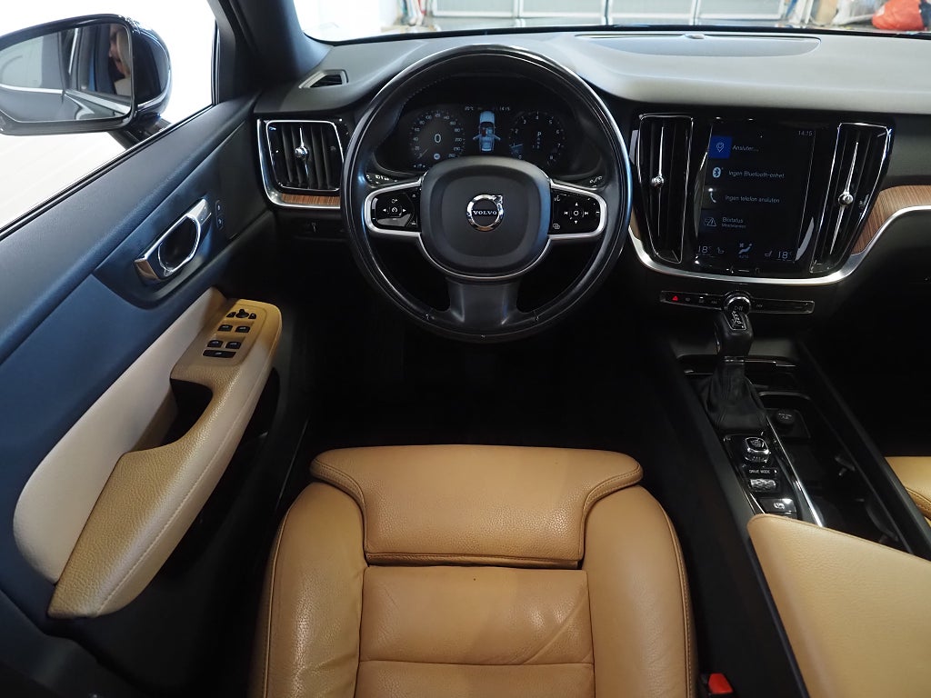Volvo V60 T5 Geartronic Inscription Värmare Drag Skinn BLIS 2019