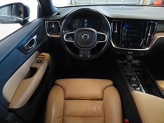 Kombi Volvo V60 15 av 23