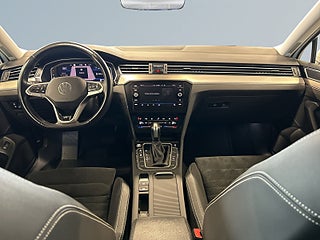 Volkswagen Passat Sportscombi 2.0 TDI 4M Drag/Kamera/D&M-Värmare/S&V-Däck – bild 8