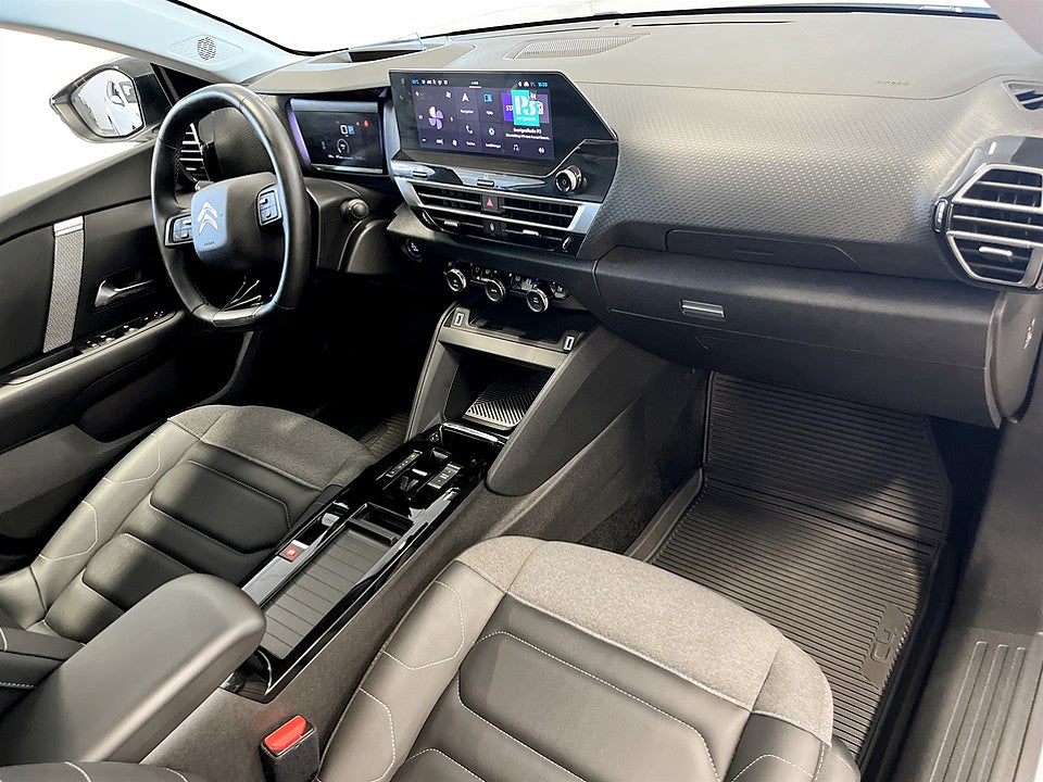Bild på Citroën C4 Shine PT 130hk Aut B-KAMERA NAVI RATTVÄRME