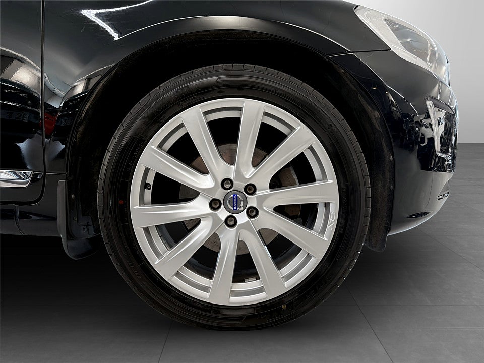 Bild på Volvo XC60 Summum Business Edition D4 190hk Aut PANO ELSTOL