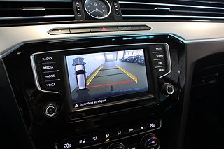 Kombi Volkswagen Passat 23 av 24