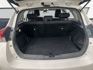 Toyota Auris Hybrid e-CVT/S&V-hjul/Kamera/Bluetooth/Kamkedja