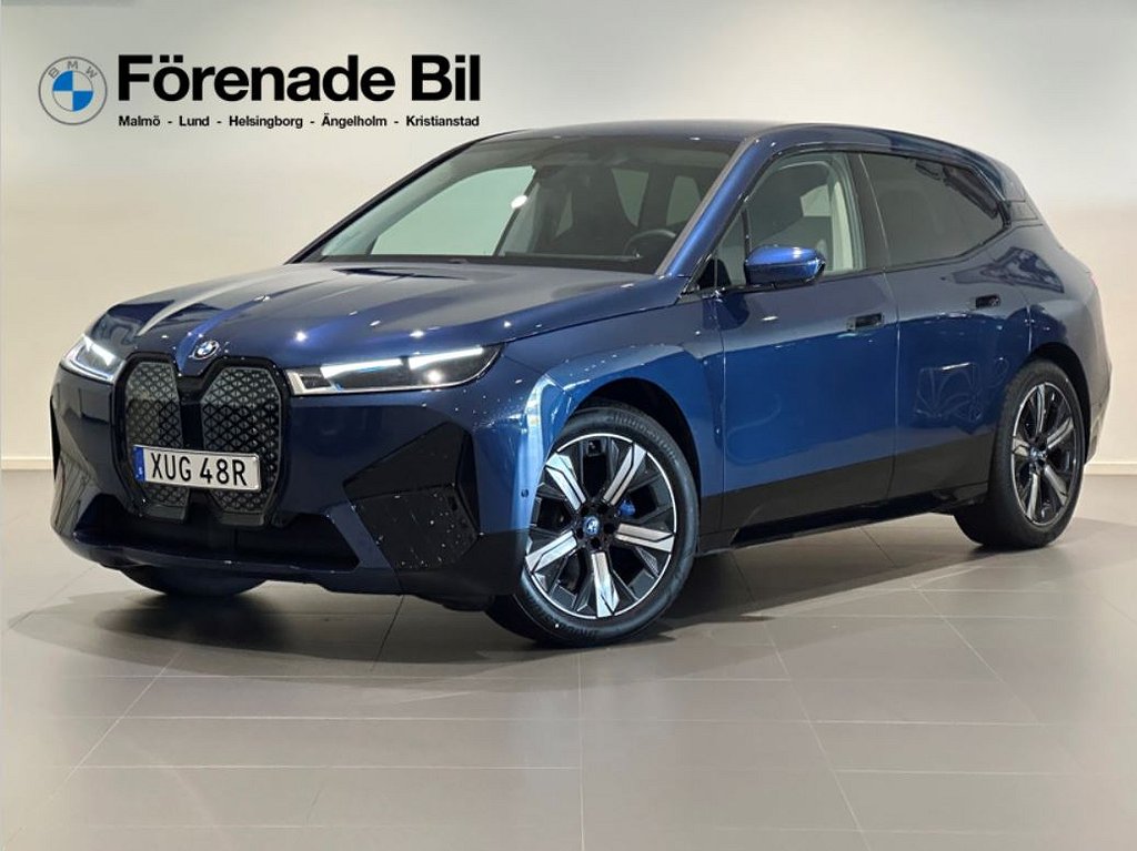 BMW iX xDrive50 Comfort Innov. Drag H/K D/P-Assist Ton.rutor