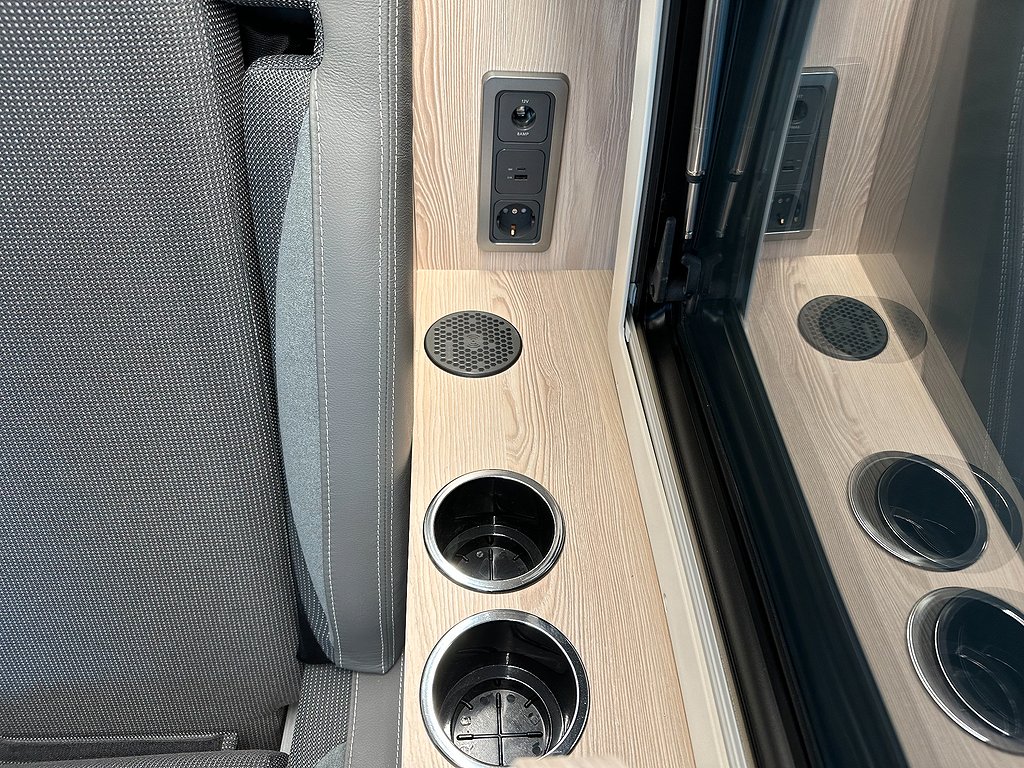 Affinity ONE by Kabe / Aut / 3500kg / Plåtiskampanj - Affinity