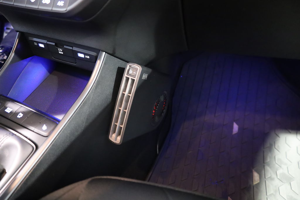 Hyundai Bayon 1.0 T-GDI AUT Essential M-Värme Kamera CarPlay Leasbar 2023