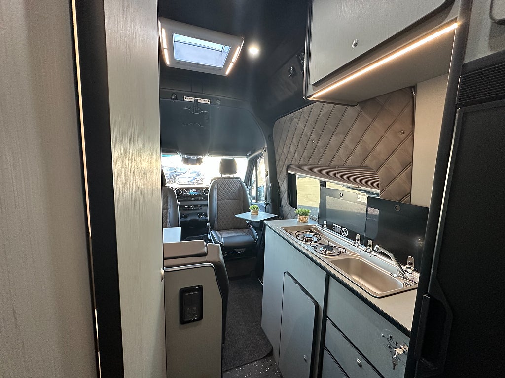 Mercedes-Benz Sprinter 419 A3  AutoCruiser Ab Race Cruiser - bild 27