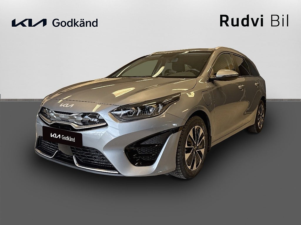 Kia Ceed Sportswagon Plug-in Hybrid DCT Action