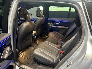 SUV Mercedes-Benz EQS 10 av 18