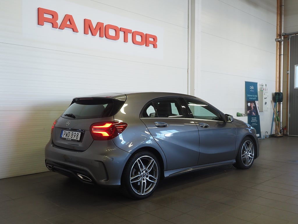 Mercedes-Benz A 180 d 7G-DCT AMG Line Kamera Pano Navi Låga mil 2018