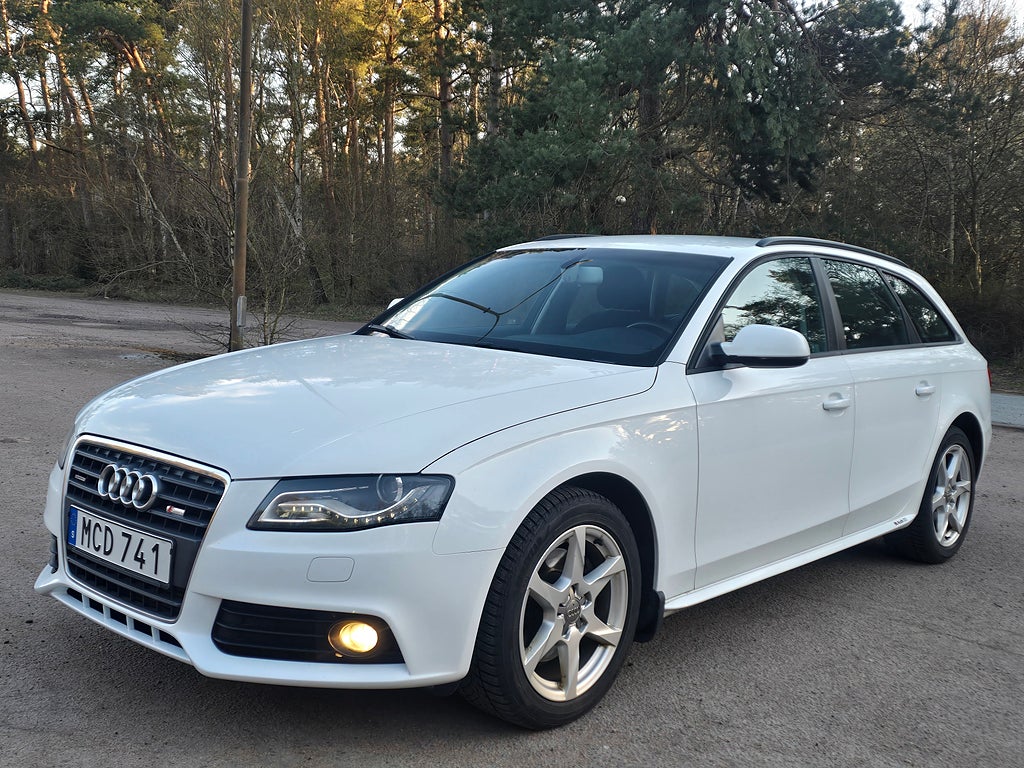 Audi A4 Avant 2.0 TDI DPF  Quattro/170 hk/ Euro 5/Ny servad