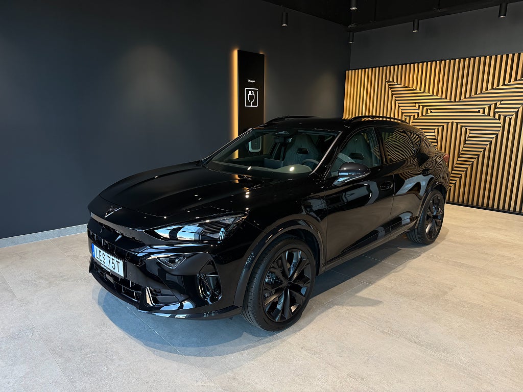 Cupra Formentor PHEV Tribe Edition - PL från 4695kr/mån