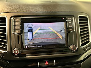 Volkswagen Sharan 7-sits 2.0 TDI AWD Drag Kamera Dvärm SoV