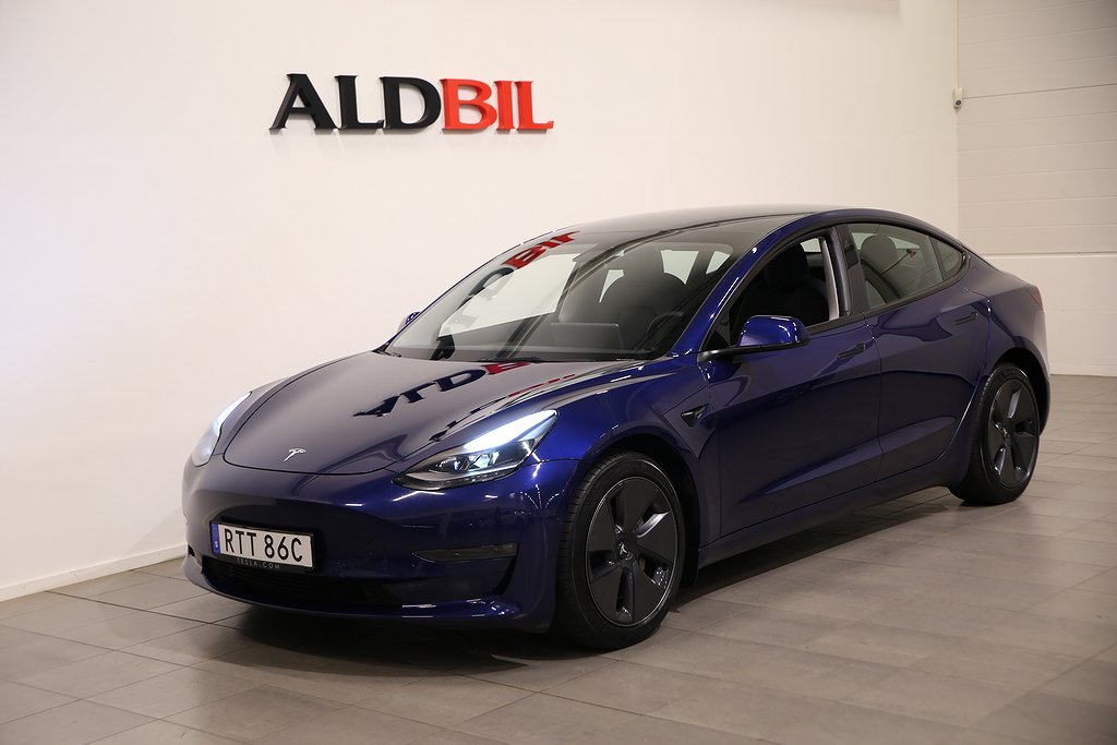 Tesla Model 3 Dual Motor Long Range 440hk AWD / Läder / Pano / Nav