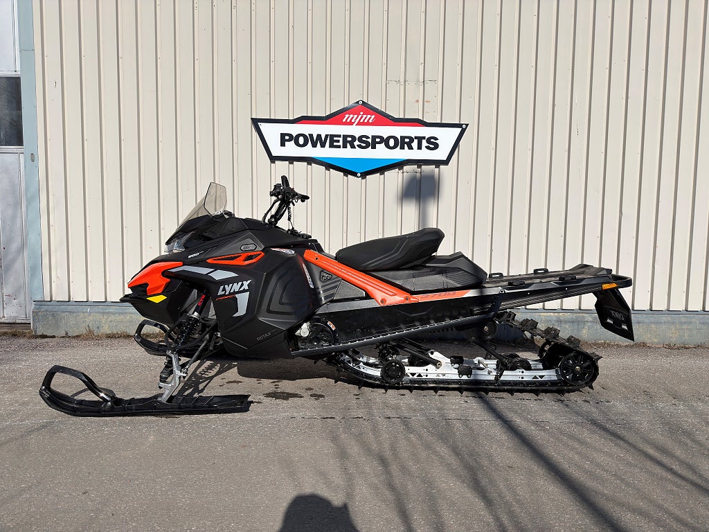 Lynx Xterrain STD 3700 600 Efi Moms! 