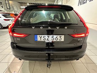 Volvo V90 D3 AWD Kinetic Drag Pvärm CarPlay VoC GPS S/V-hjul