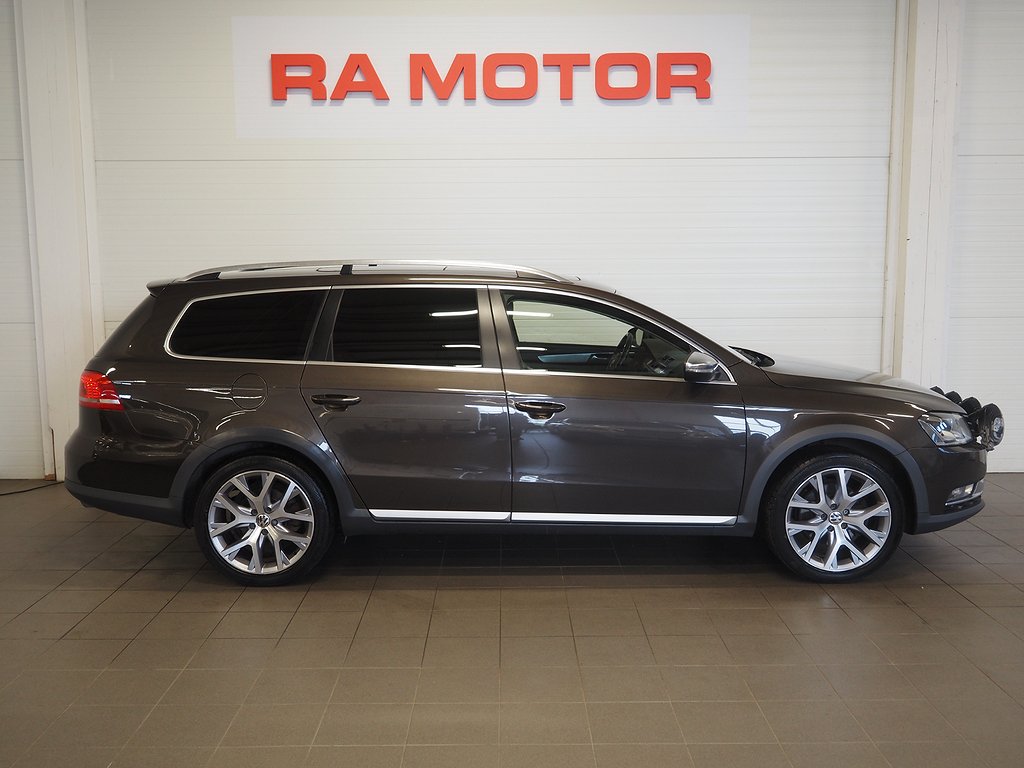 Volkswagen Passat Alltrack 2.0 TDI 4Motion Pano D-Värm Drag 2015