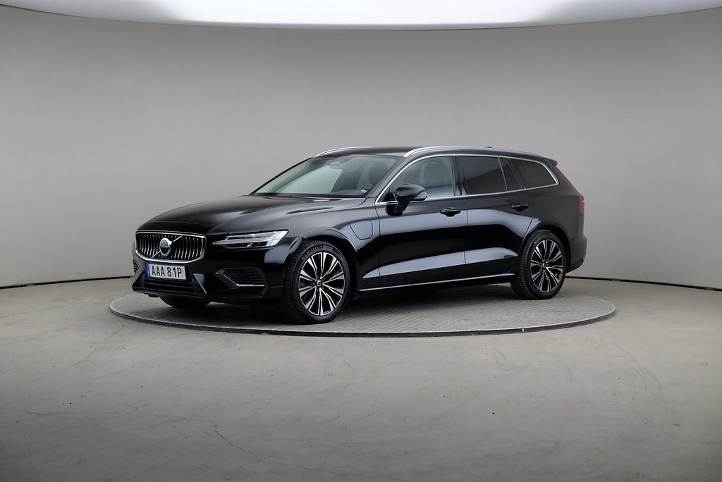 Volvo V60 Recharge T6 350hk AWD Core Edt Drag