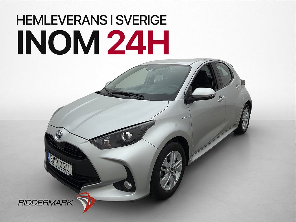 Toyota Yaris Hybrid Active Endast 0,28l/mil Carplay Kamera