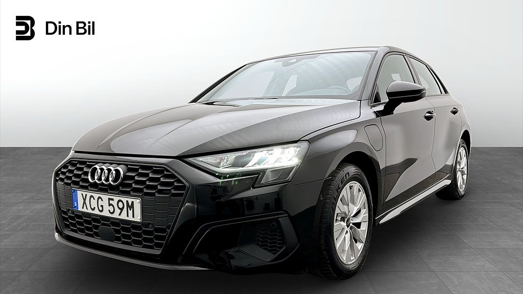 Audi A3 Sportback TFSI e 40 204HK Cockpit / Carplay