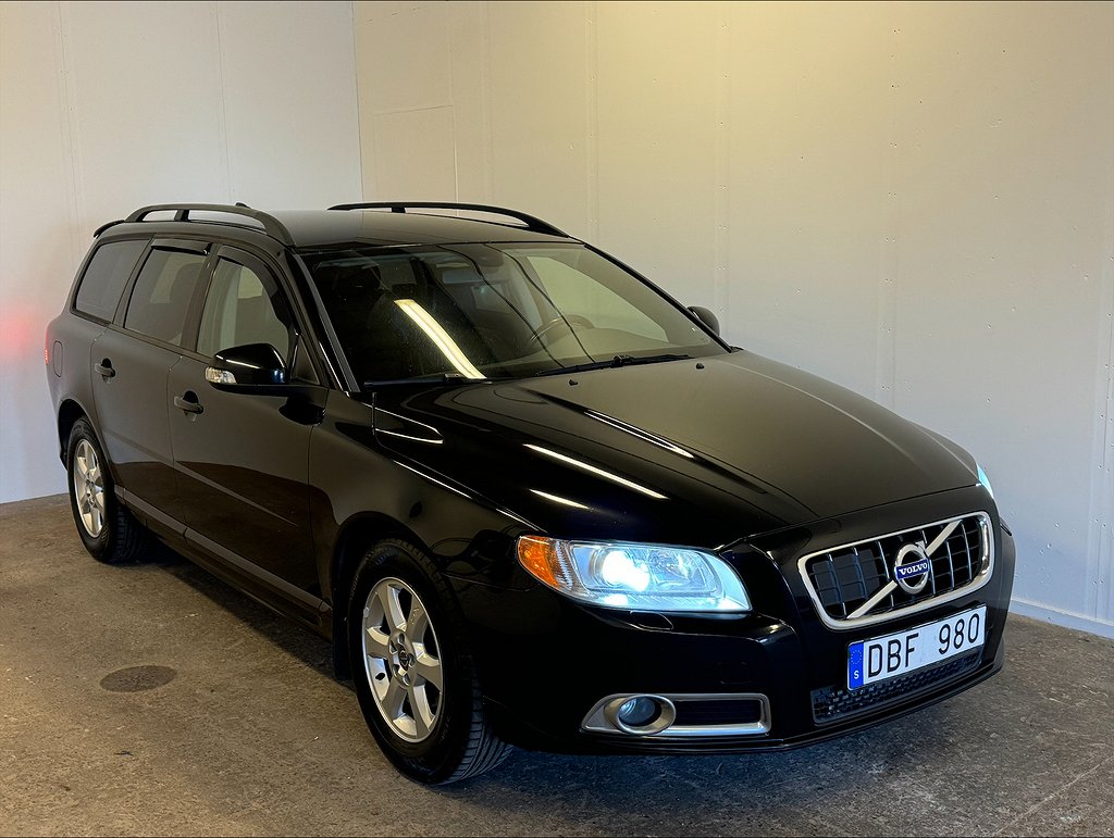 Volvo V70 2.0F Momentum Drag M-värm Skinn Vinge