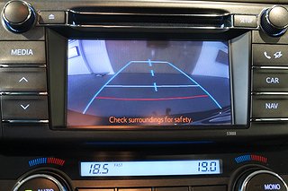 SUV Toyota RAV4 13 av 21