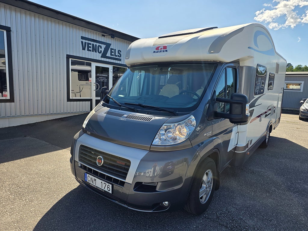 Adria Fiat Ducato MATRIX M 680 SP 3.0 Aut Backkamera GPS Cykelställ