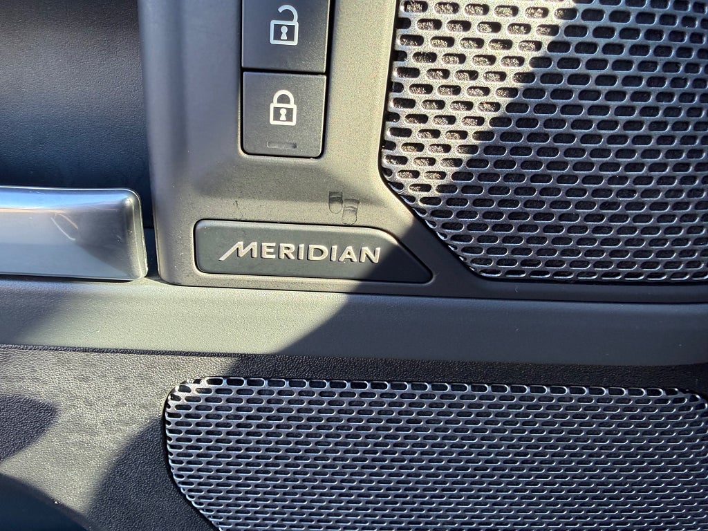 Land Rover Defender 2023 - miniatyr 17