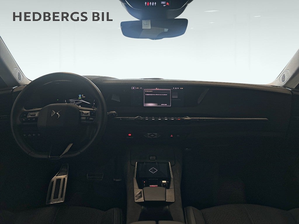 DS 4 E-TENSE Performance Line Plus 225Hk Plug-In Hybrid thumbnail