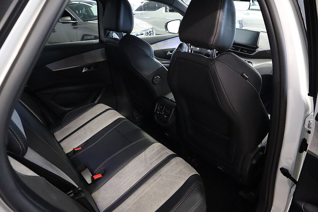 Bild på Peugeot 3008 GT Hybrid 4 300hk 4WD - BACKKAMERA